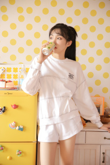 我邻居的老2婆免费观看